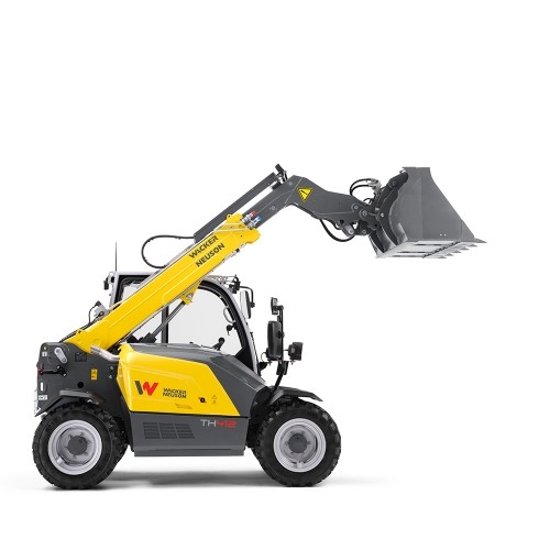 Teleskopski viličar TH412