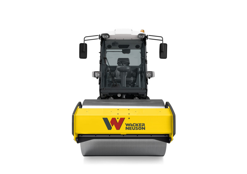 Vlečni valjarj Wacker Neuson RC70